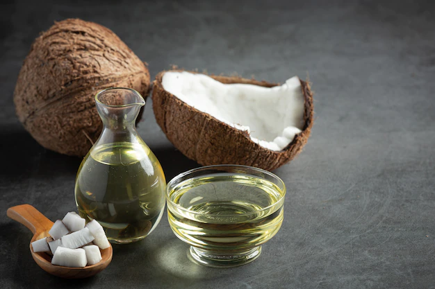 Coconut oil can help treat vaginal yeast infection 