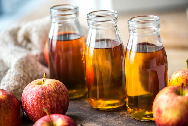 Apple cider vinegar can help treat vaginal yeast infection 