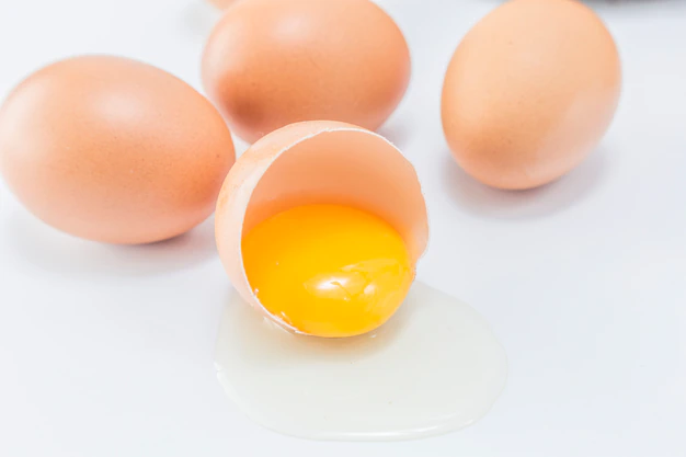 Eggs contain vitamin D