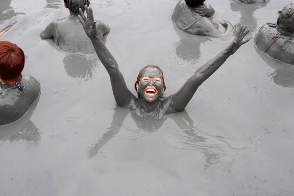 Mud Bath - Benefits, Safety and What You Should Know In 2024. - Medspurs